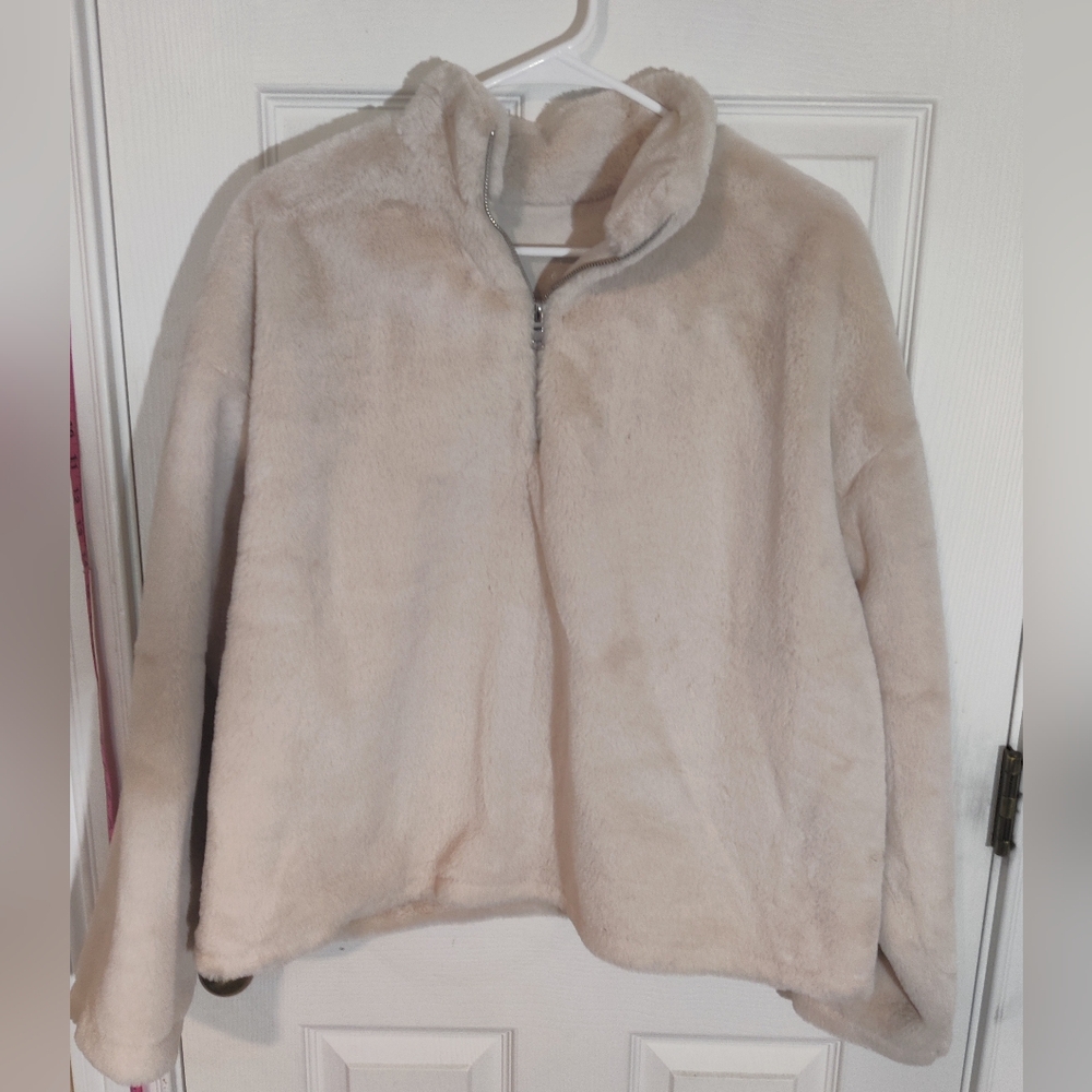 A New Day Soft Pullover Women's Large - New